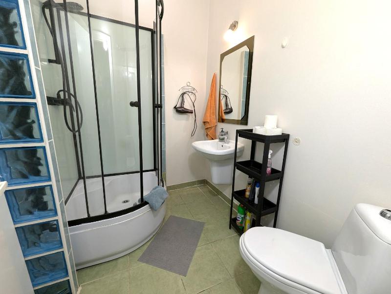 Grecinieku Old Town Two Bedroom Apartment - image 6