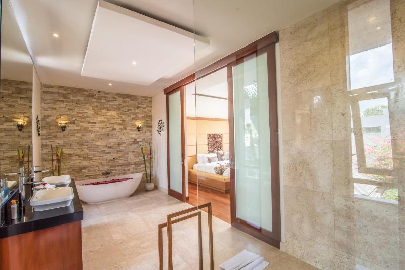 Freedom Villa - image 39