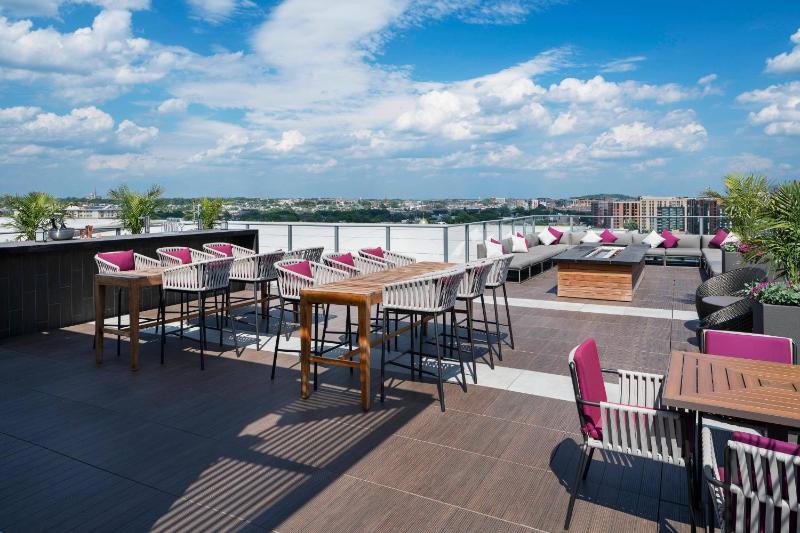 Residence Inn by Marriott Washington Downtown/Convention Center - image 4