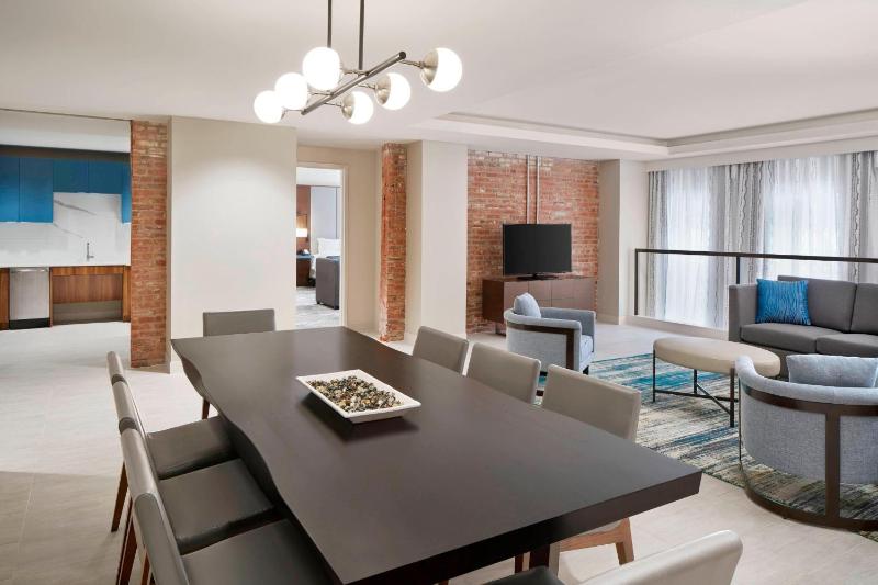 Residence Inn by Marriott Washington Downtown/Convention Center - image 7