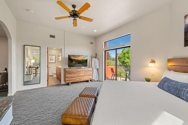 Premium Red Rock Suite image 3