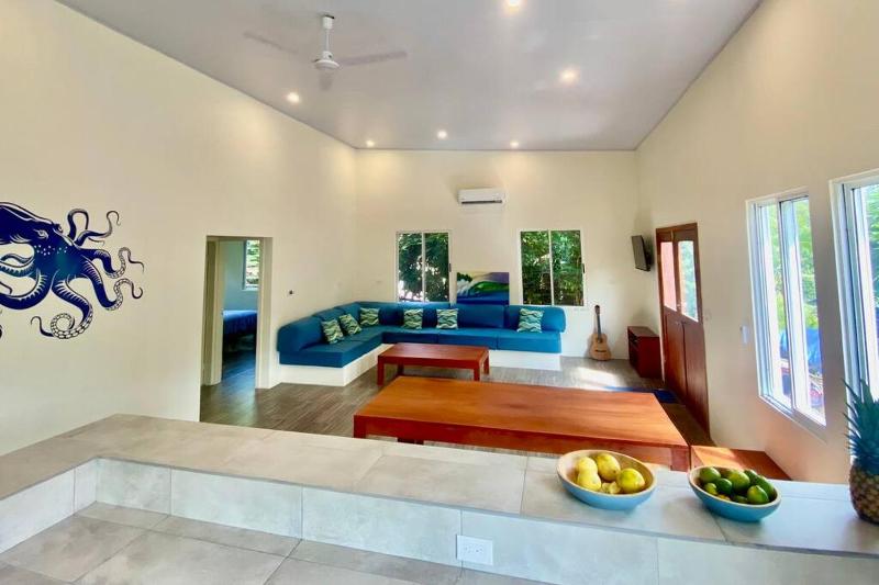 Casa Cucula - is awesome! Walk to the surf - image 14