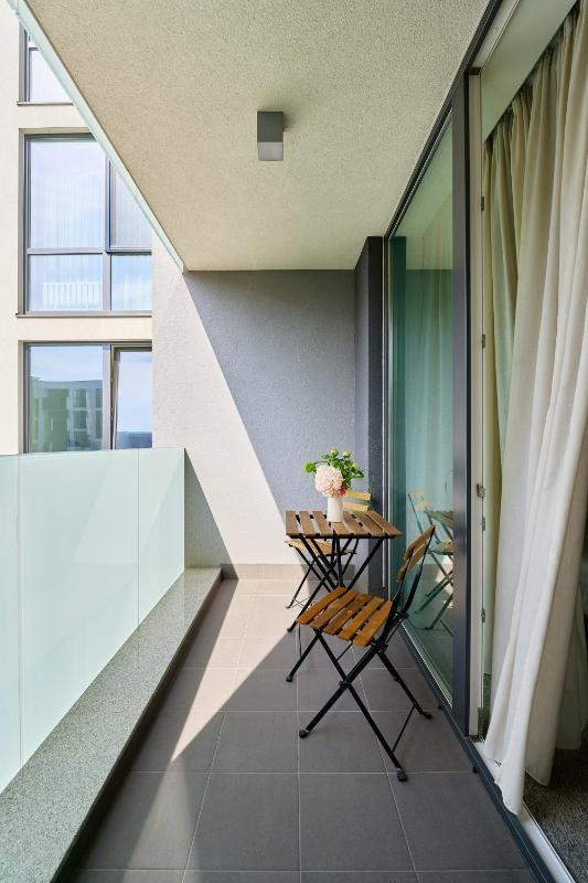 One-Bedroom Suite with Balcony image 1