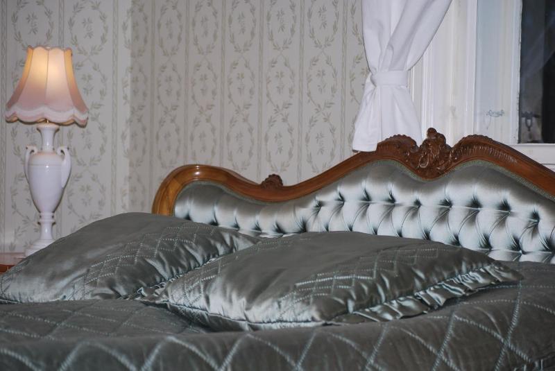 Suite image 2
