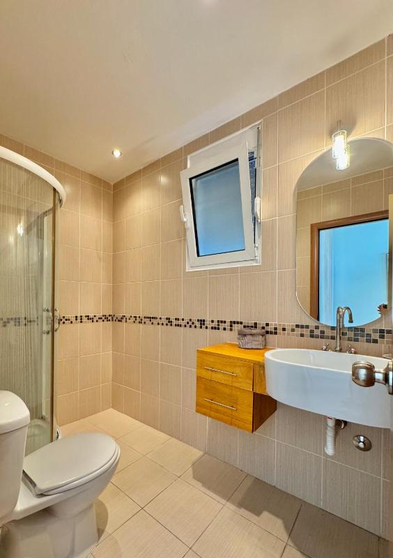 Prcanj sunny port apartments with shared pool - image 10