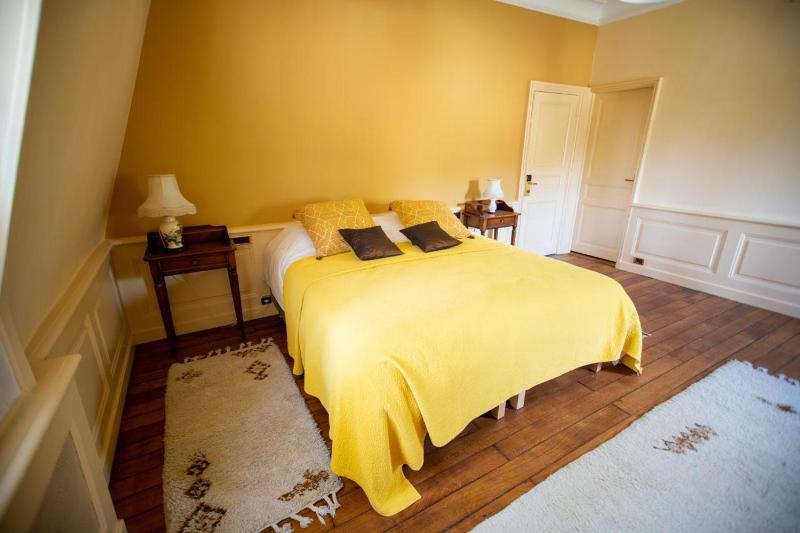 Deluxe Suite image 4