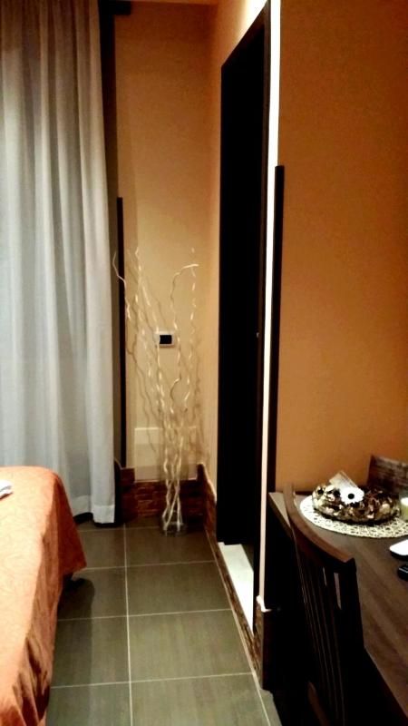 Double Room with Private Bathroom image 4