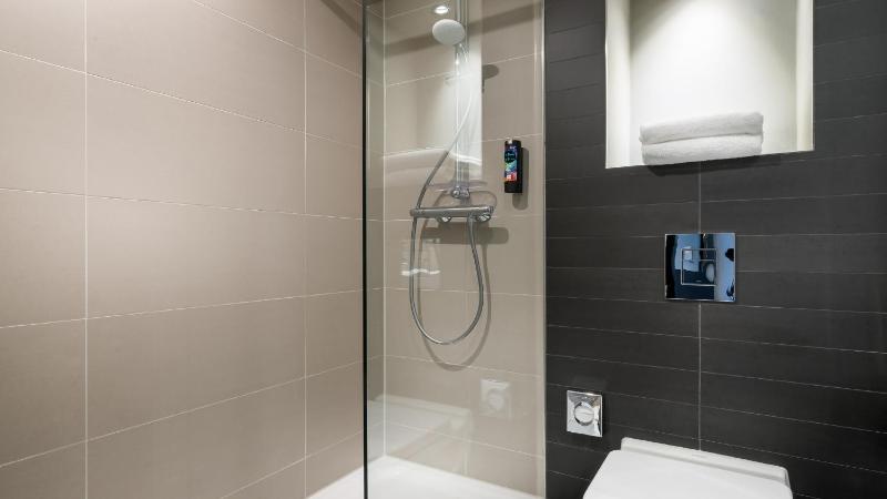 Standard Room image 2
