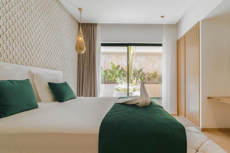 Villa Eyline Amelkis Golf - image 3