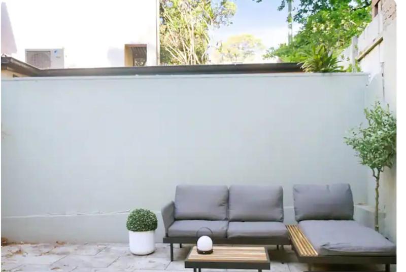 Chic Abode in Trendiest Suburb - image 2