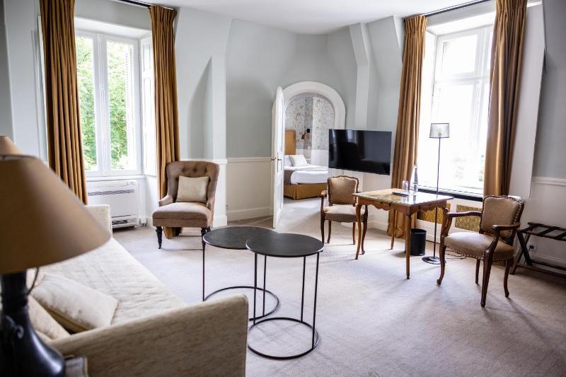 Chateau Suite image 1
