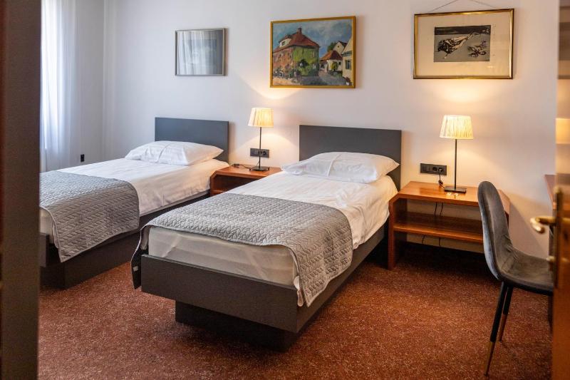 Double or Twin Room with Bathroom image 2
