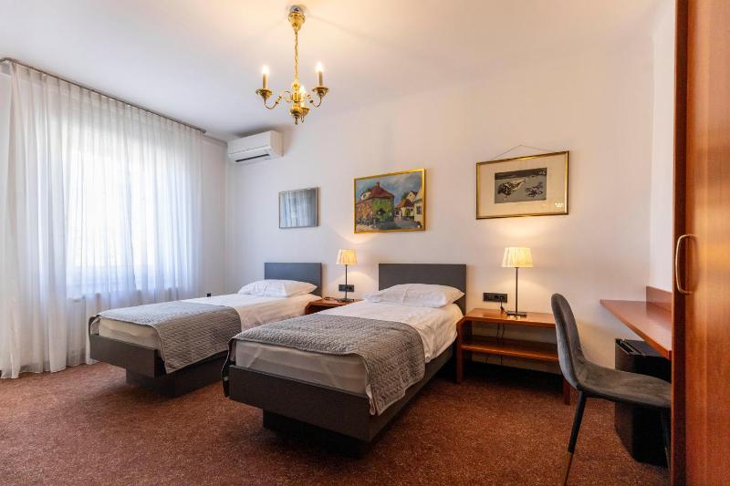 Double or Twin Room with Bathroom image 3