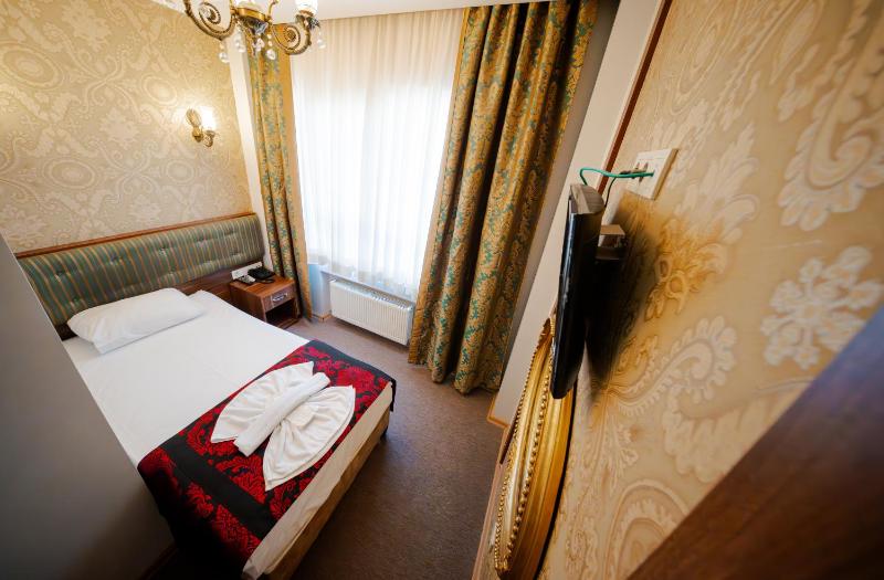 Economy Single Room image 3