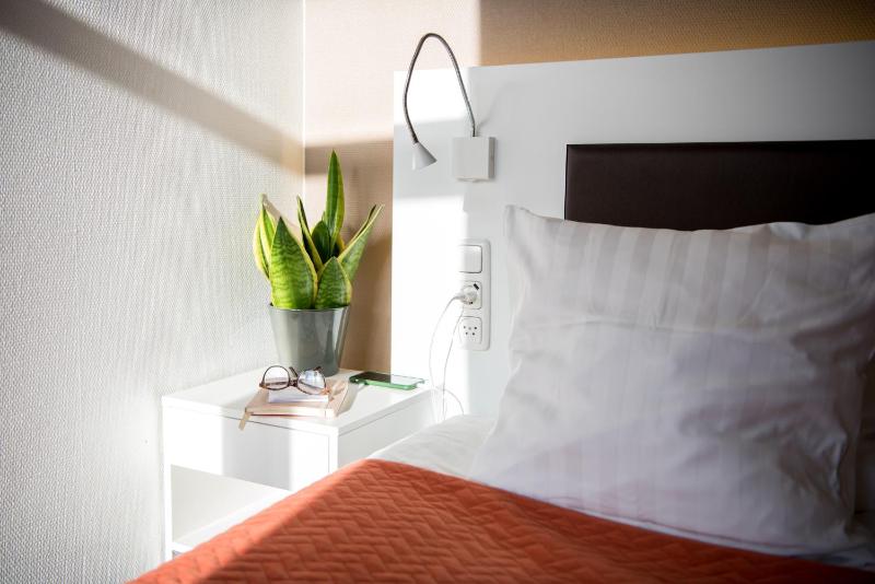Standard Double or Twin Room image 3