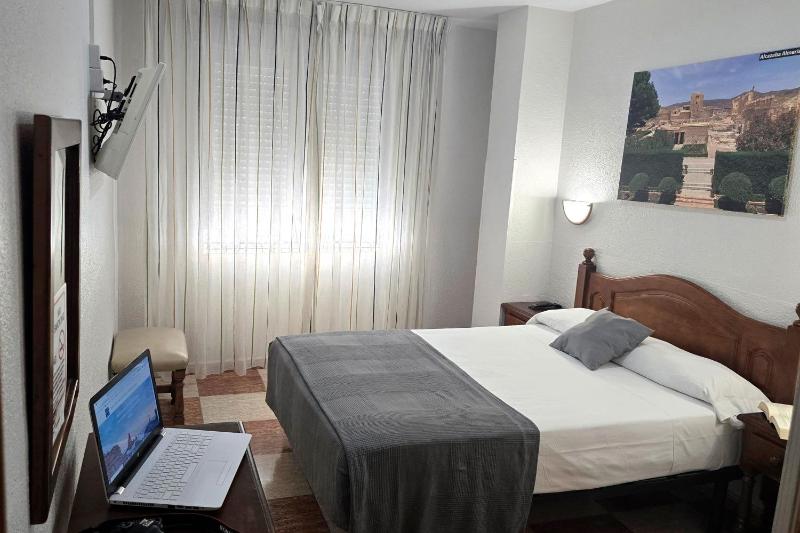 Double or Twin Room image 1