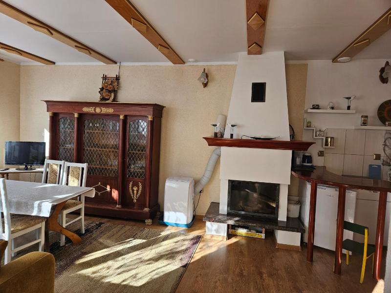 One-Bedroom House image 4