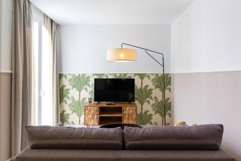 Feelathome San Lorenzo Apartments - image 10