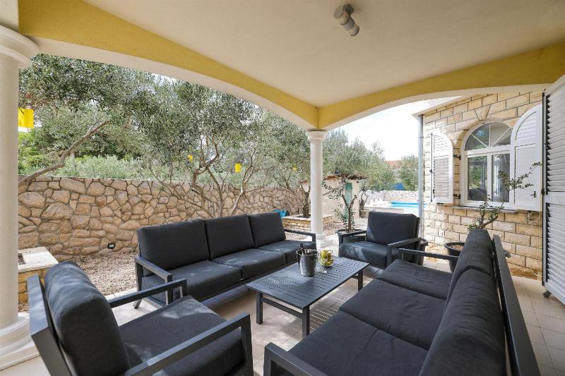 House Anna - image 41