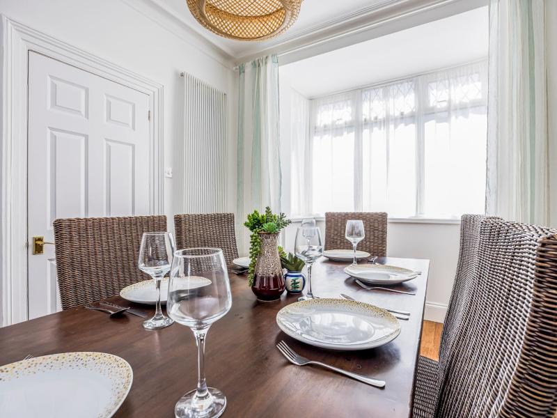 Charming Southsea Family Home - Pass the Keys - image 37