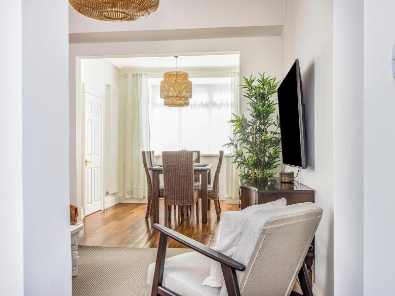 Charming Southsea Family Home - Pass the Keys - image 44