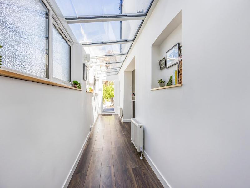 Charming Southsea Family Home - Pass the Keys - image 11