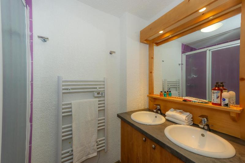 One-Bedroom Apartment (4 Adults) image 3