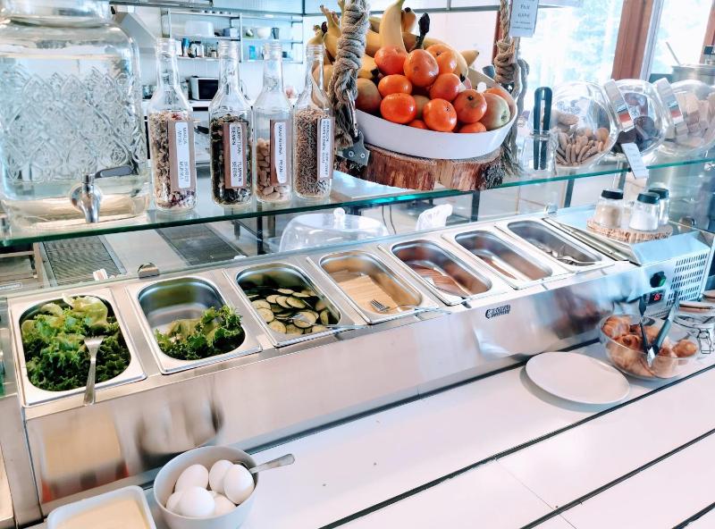 Family Room with Lake View image 3