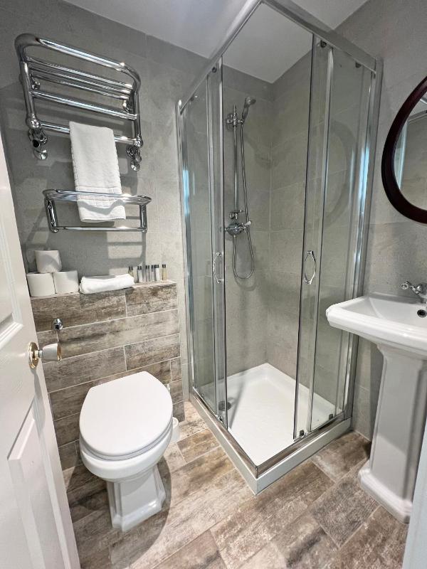 Standard Single Room image 3