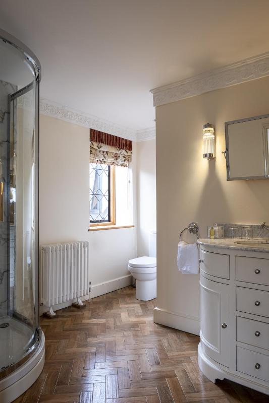 Deluxe Double Room image 2