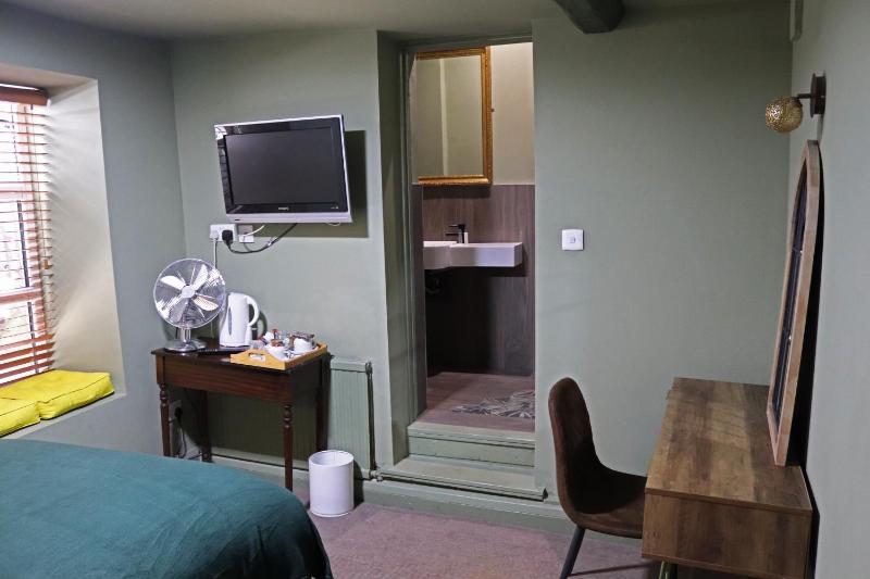 The Snug image 2