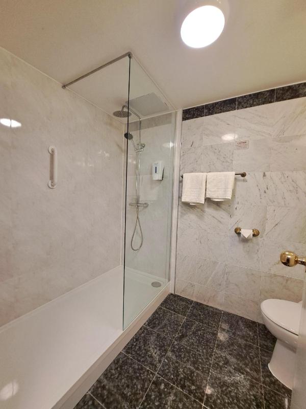 Executive Double Room image 1