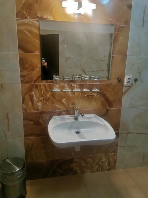 Quadruple Room - Disability Access image 3