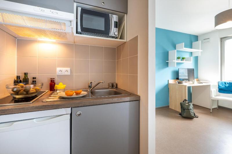 Nemea Appart Hotel Elypseo Strasbourg Port - image 4