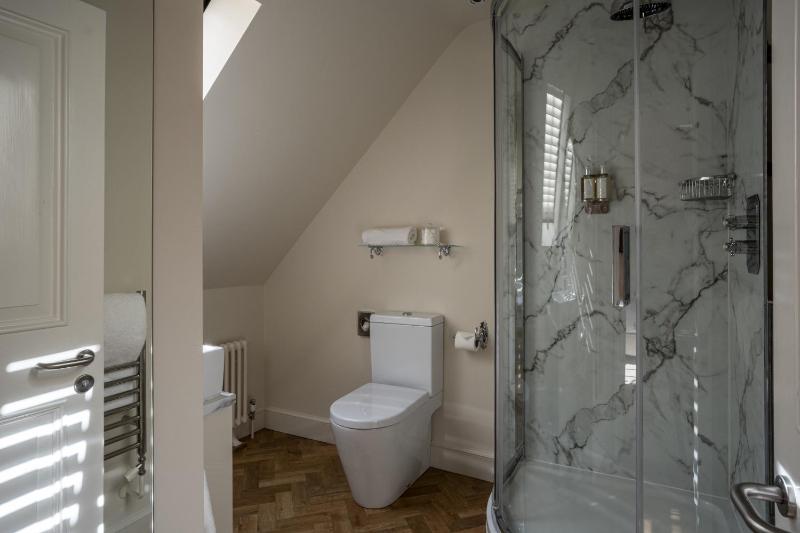Standard Single Room image 2