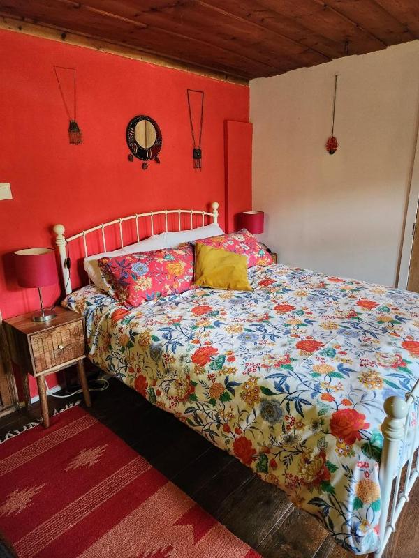 Double Room with Private External Bathroom image 4