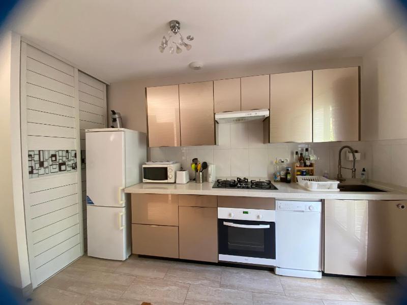 Two-Bedroom House image 4