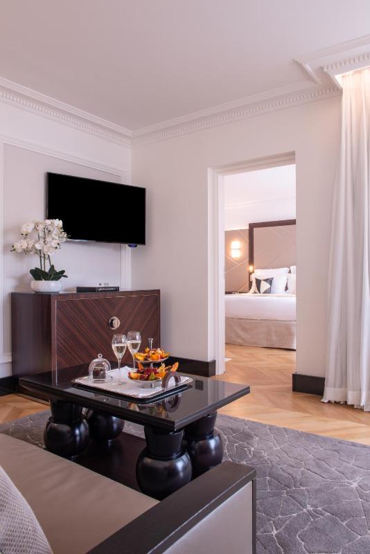 Classic Suite image 4