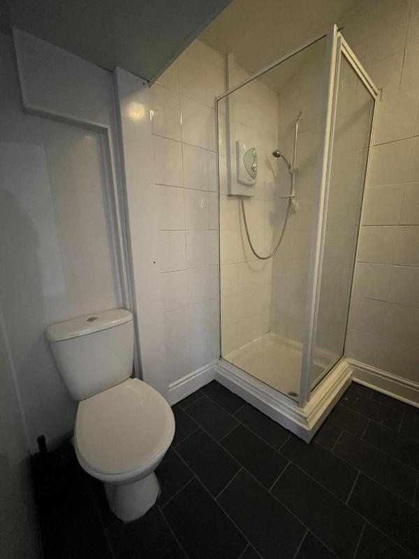Standard Double Room image 3