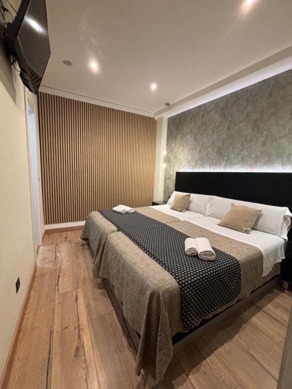 Economy Double Room without Window image 3
