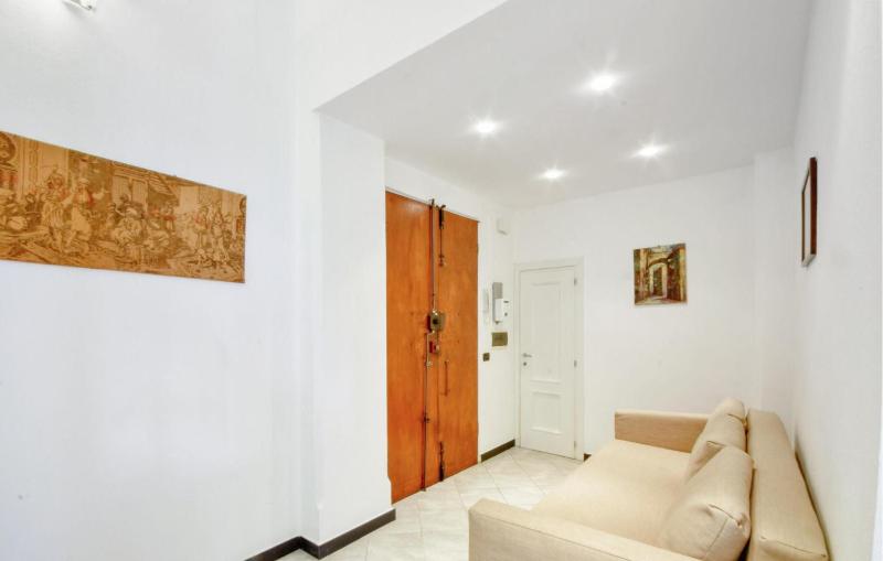 1 Bedroom Cozy Apartment In Genova - image 3
