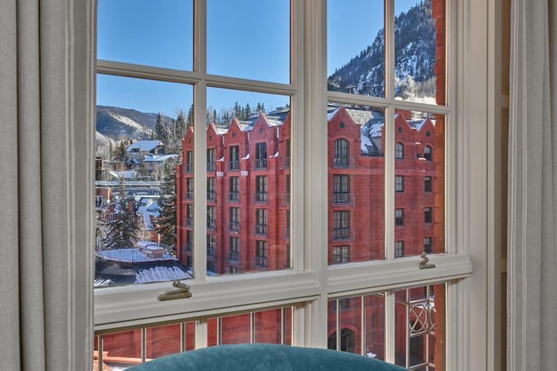 The St. Regis Aspen Resort - image 46