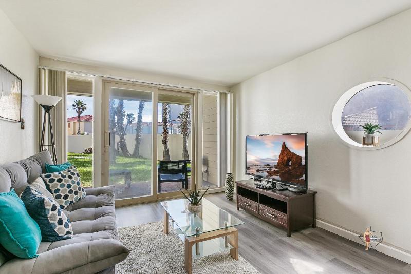 Bahia Mar Solare Beachfront Resort Condos with Two Pools - image 16
