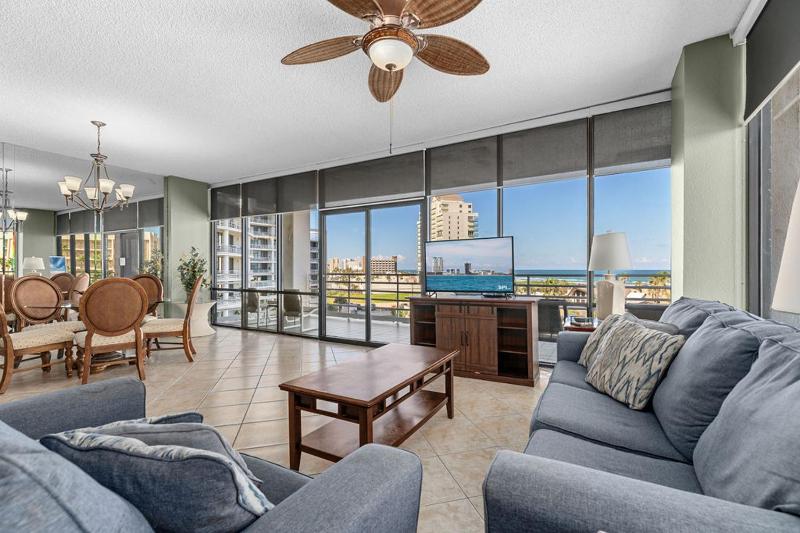 Sunchase IV by South Padre Resort Rentals - image 21