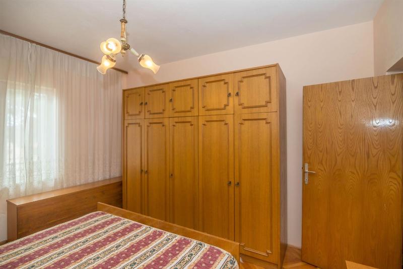 Apartment Katica - image 10