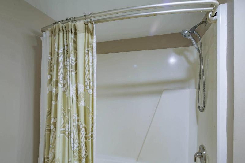 Ocean Breeze - image 14