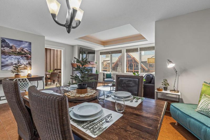 Luxury Rockies Retreat 1BR with Views - image 22