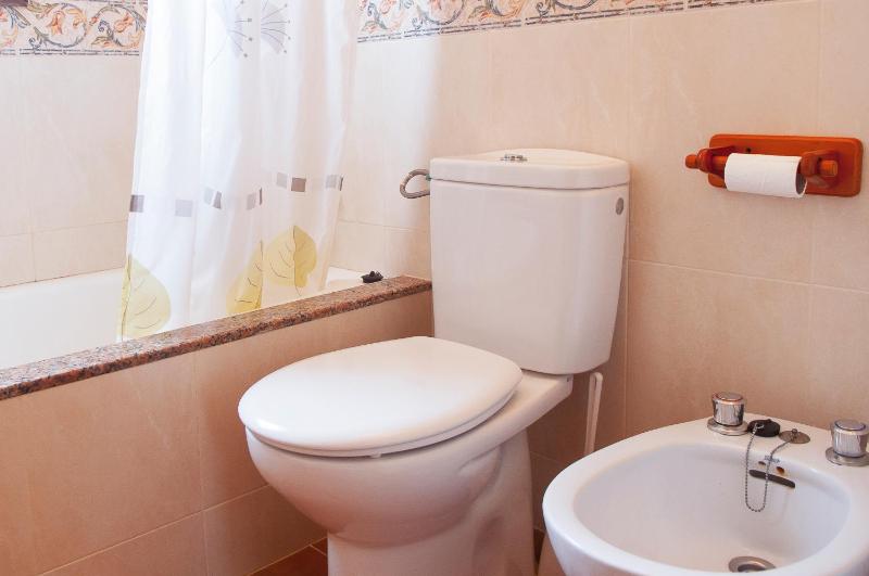 Three-Bedroom House image 1