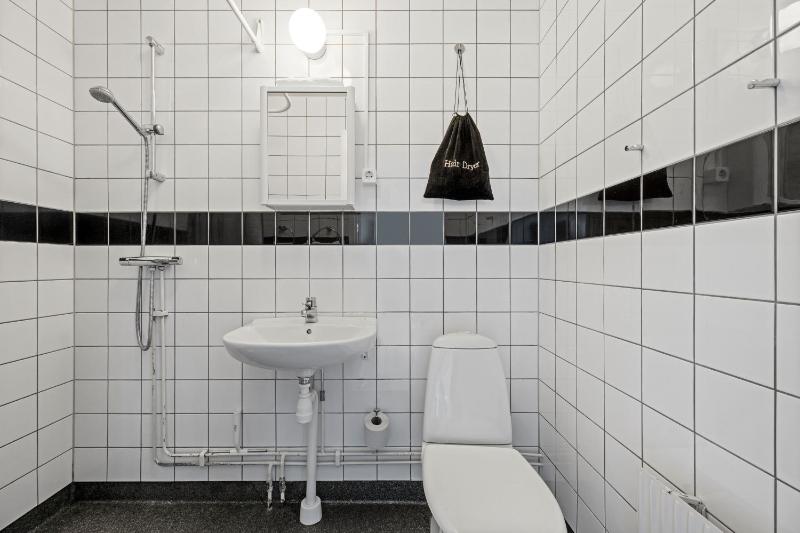 Studio (1 Adult) image 2