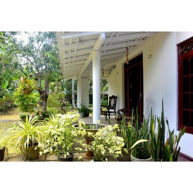 Rasara Home Stay Ahangama - image 1